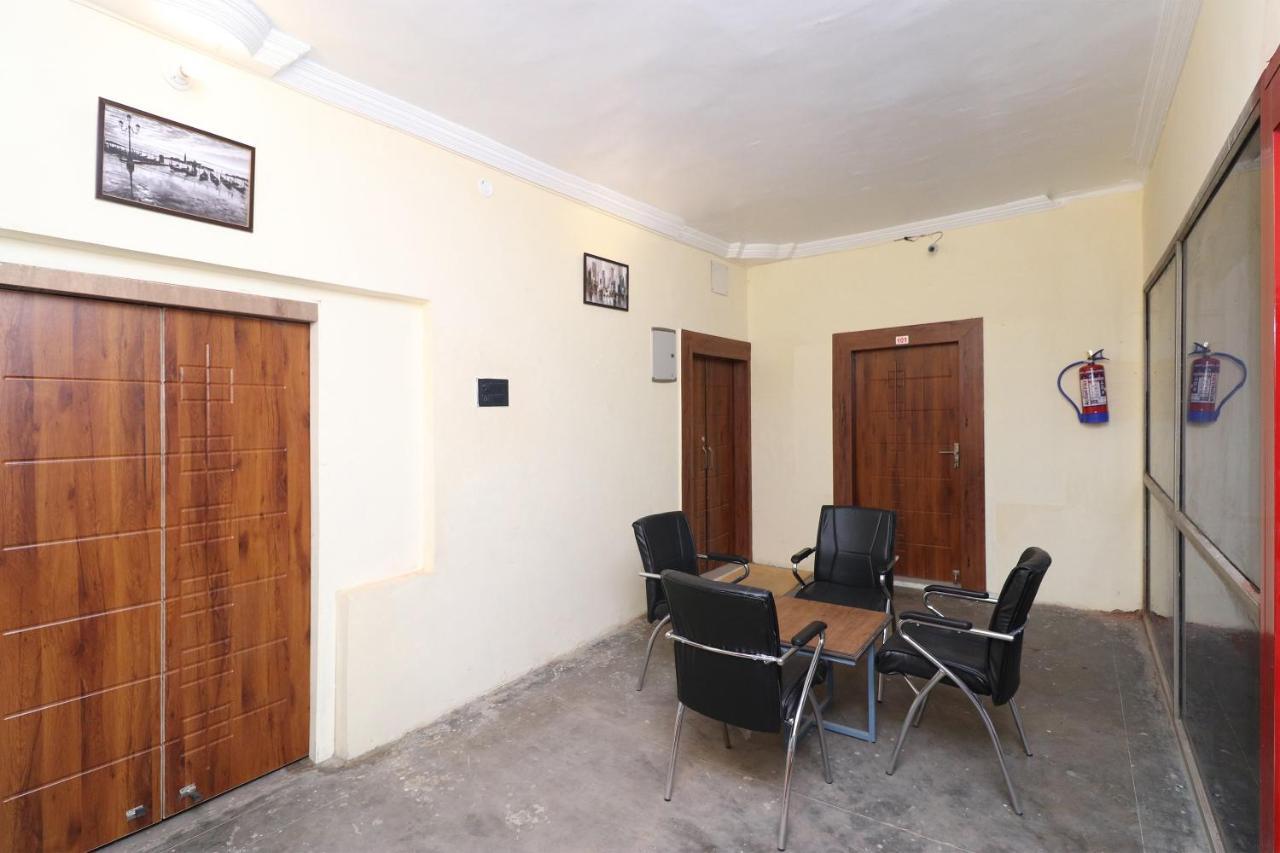 Oyo 28212 High Court View Hotel Allahabad Ngoại thất bức ảnh