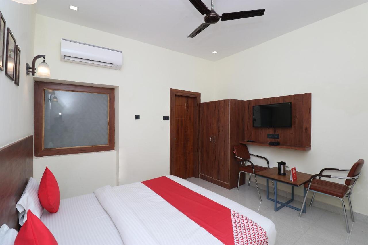 Oyo 28212 High Court View Hotel Allahabad Ngoại thất bức ảnh