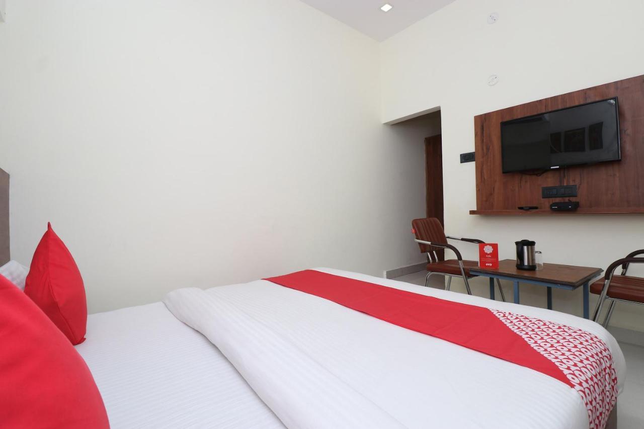 Oyo 28212 High Court View Hotel Allahabad Ngoại thất bức ảnh