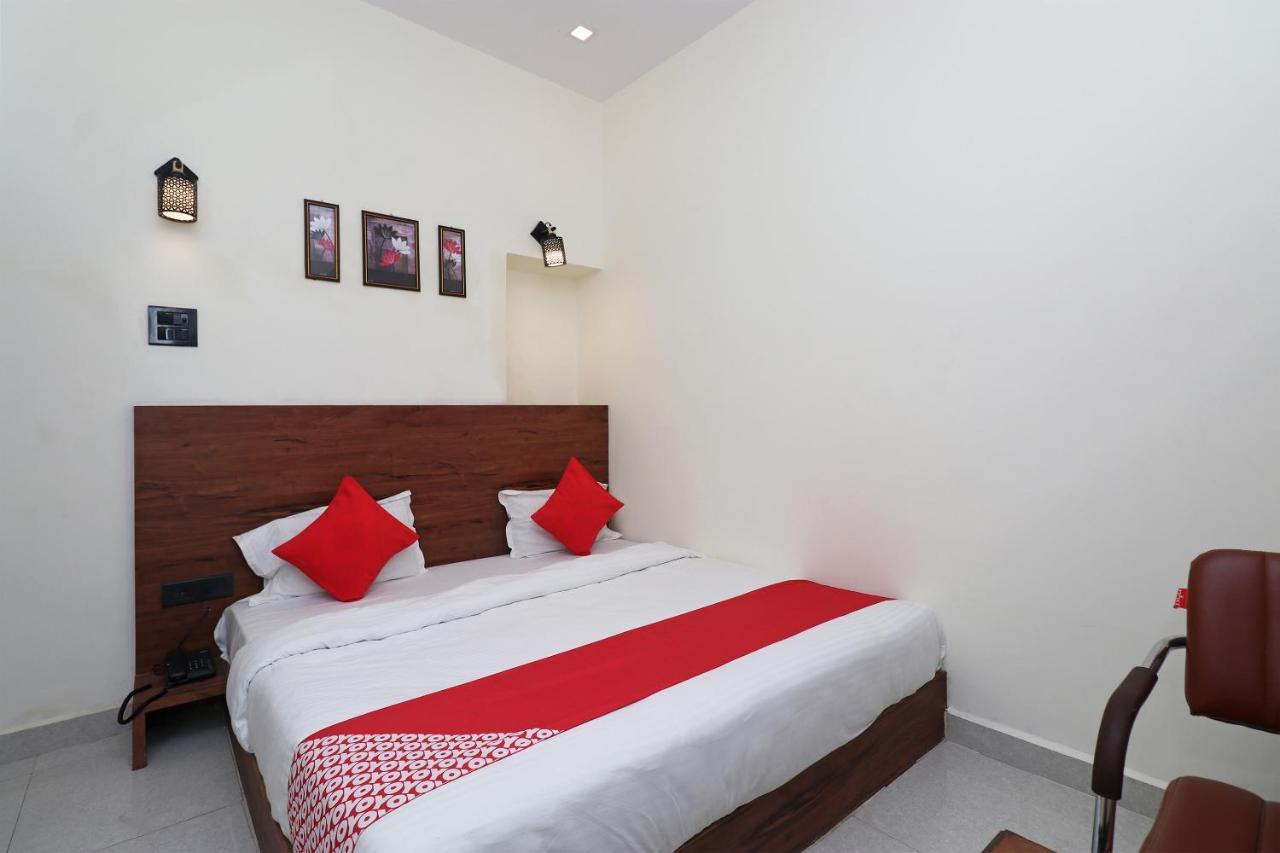 Oyo 28212 High Court View Hotel Allahabad Ngoại thất bức ảnh