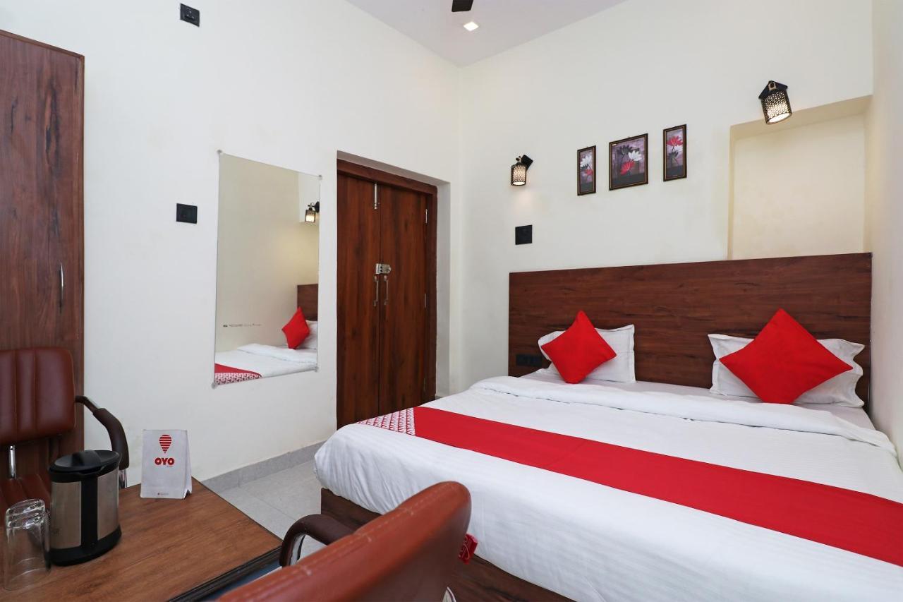 Oyo 28212 High Court View Hotel Allahabad Ngoại thất bức ảnh
