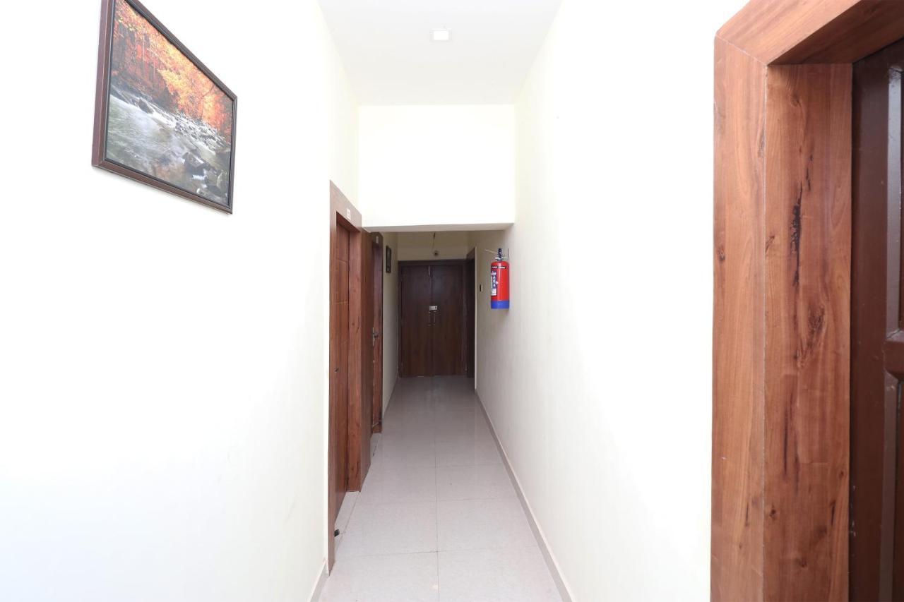 Oyo 28212 High Court View Hotel Allahabad Ngoại thất bức ảnh