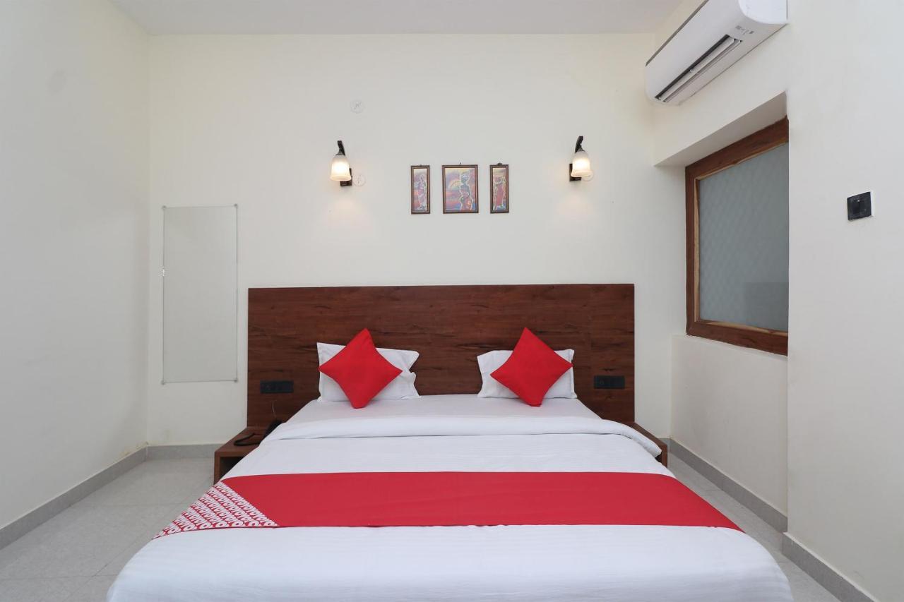 Oyo 28212 High Court View Hotel Allahabad Ngoại thất bức ảnh