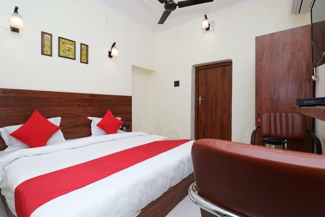 Oyo 28212 High Court View Hotel Allahabad Ngoại thất bức ảnh